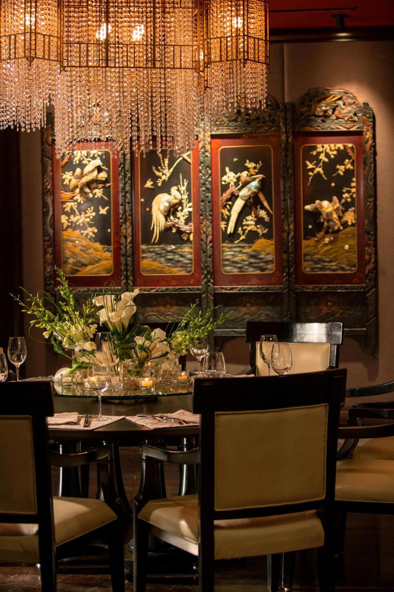 Renaissance Cairo Mirage City Hotel Bagian luar foto Interior of the restaurant