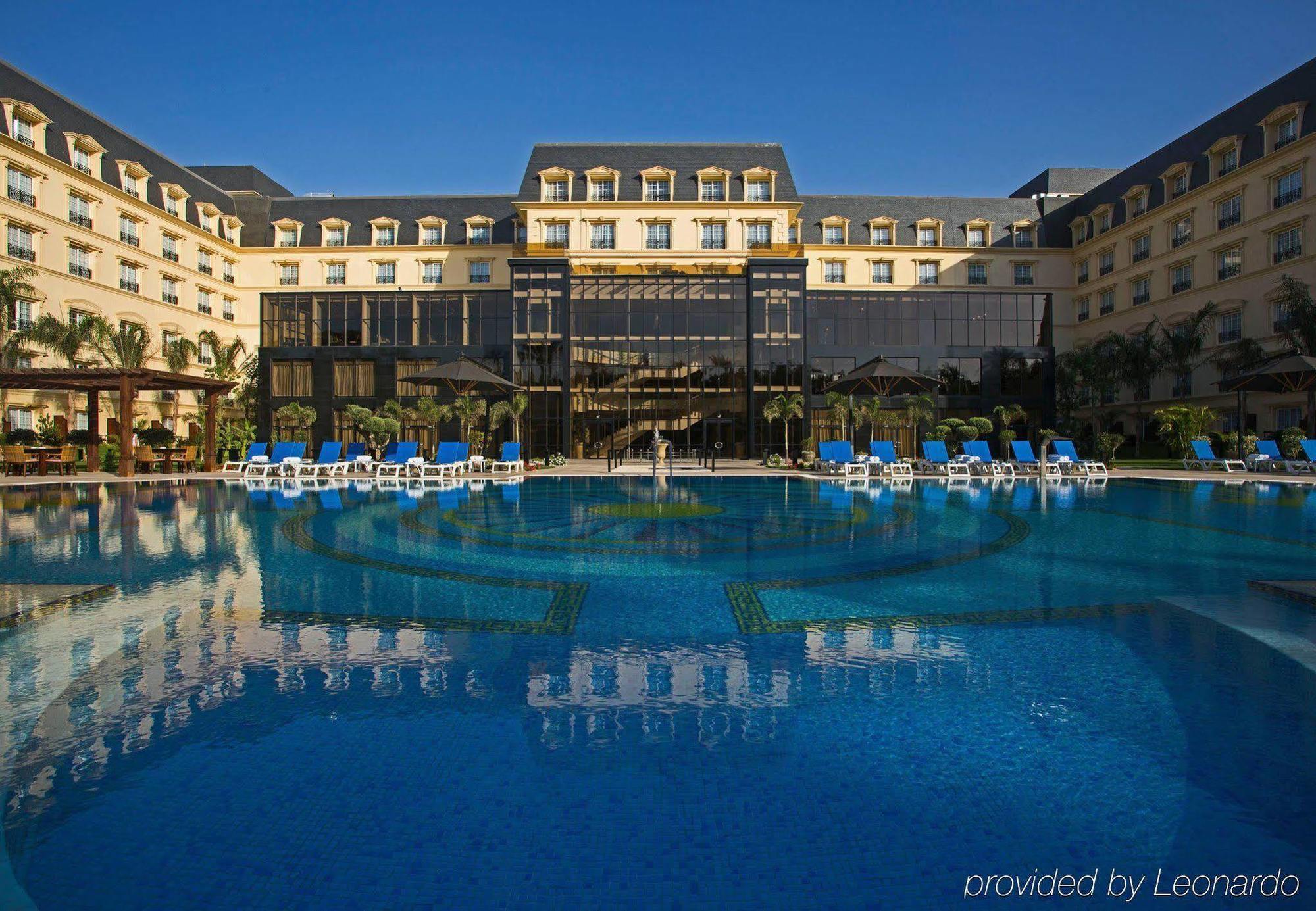 Renaissance Cairo Mirage City Hotel Bagian luar foto The Le Méridien Hotel in Casablanca